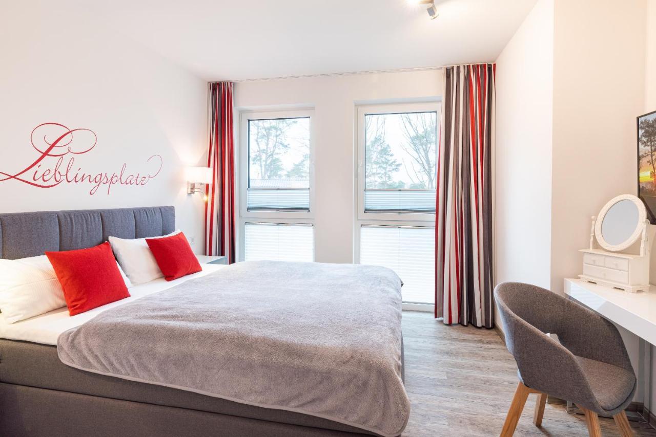 Appartement "Froschkoenig" - Oase Am Haff Garz  Экстерьер фото